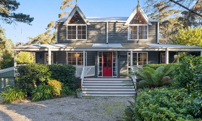 Medlow Bath House | Our Glenbogle | 3 bedroom holiday getaway close to Hydro Majestic