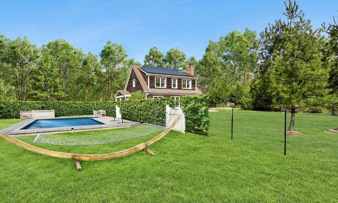 Northwest Harbor House | Out Door Theater Fire Pit Bocce court- WATCH VIDEO!