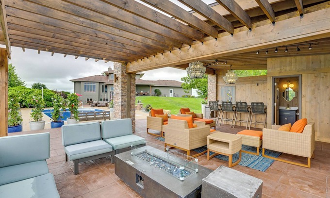 Mount Horeb Apartment | Outdoor Oasis: Luxe Flat in Mt Horeb!