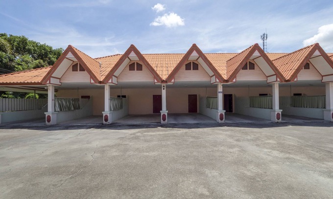 Ban Chang Hotel | OYO 1070 Paradise Resort