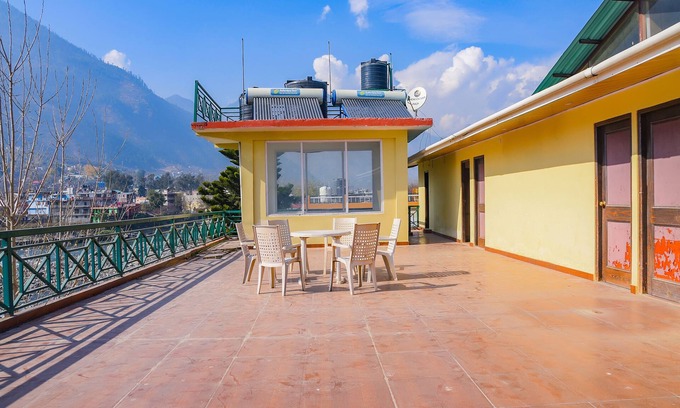 Bajaura Hotel | OYO 24550 Ram Rivera