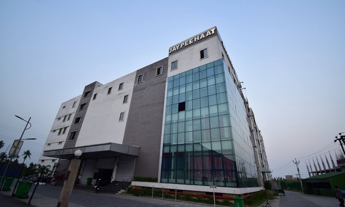 Bhandardaha Hotel | OYO 29385 Bengal Inn