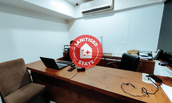 Rajkot Hotel | OYO 82151 Rio Hotel