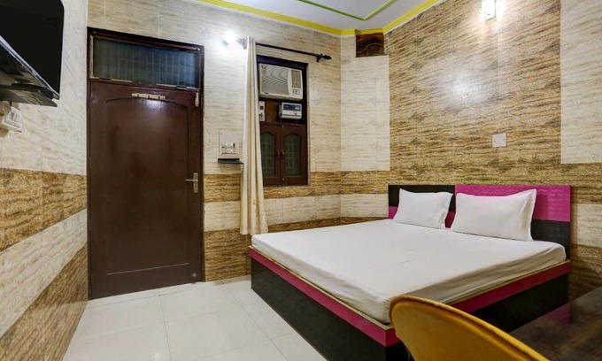 Jind Hotel | OYO Royal Wings Hotel