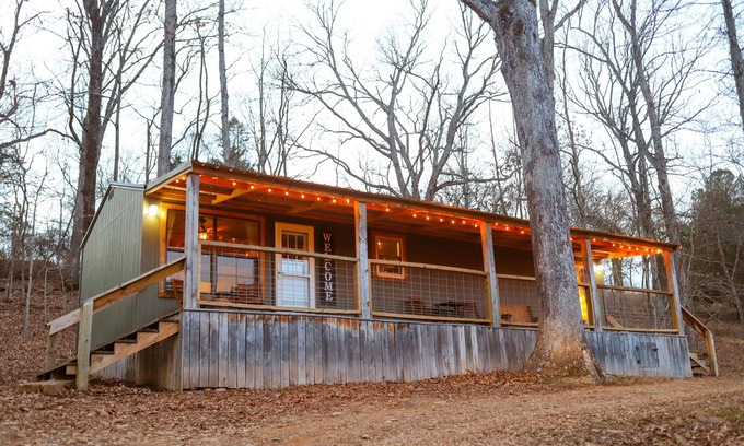 Combs Cabin | Ozarks Best Kept Secret