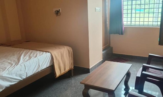 Madduru Cabin | P.M.Residency Boarding and Lodging