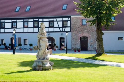 Zgorzelec Hotel | Pałac Łagów - Hotel