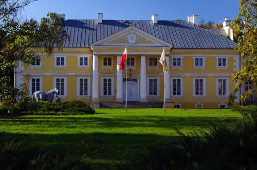 Gryzyna Hotel | Pałac Racot