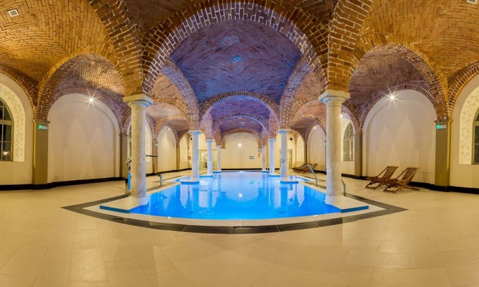 Wiechlice Hotel | Pałac Wiechlice