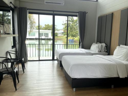 Pong Nam Ron Hotel | Pailin Place