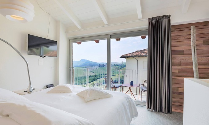Barolo House | Palas Cerequio BaroloCruResort