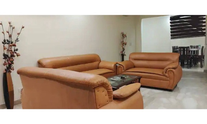 Nehru Place Apartment | Palatial 4 BHK Apartment next to GK-2 Market