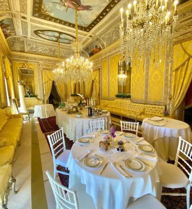 Rossano Bed & Breakfast | Palazzo Cherubini-Pools & Wellness
