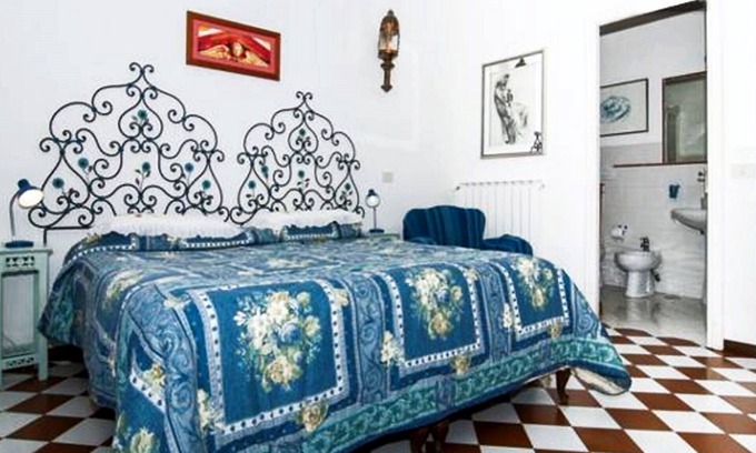Gaeta Apartment | Palazzo del 500 in the heart of the historic center with hanging garden