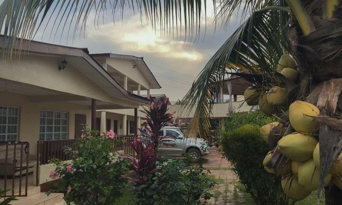 Eastern Province House | Paloma Guest House & Restaurant