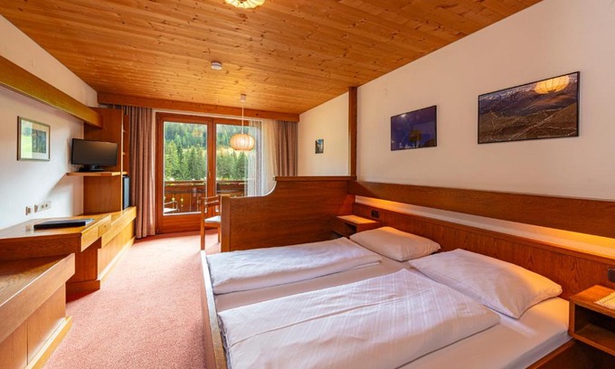 Kartitsch Hotel | Panorama Hotel CIS - bed and breakfast