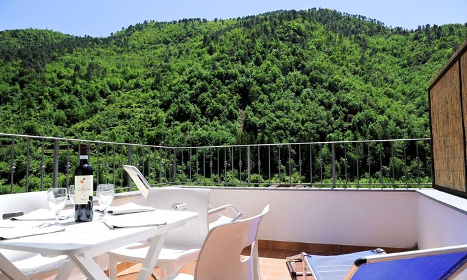Pigna Apartment | Panoramic 2 Bedrooms Apartment In The Old Part Of Pigna With Balcony And Terrace