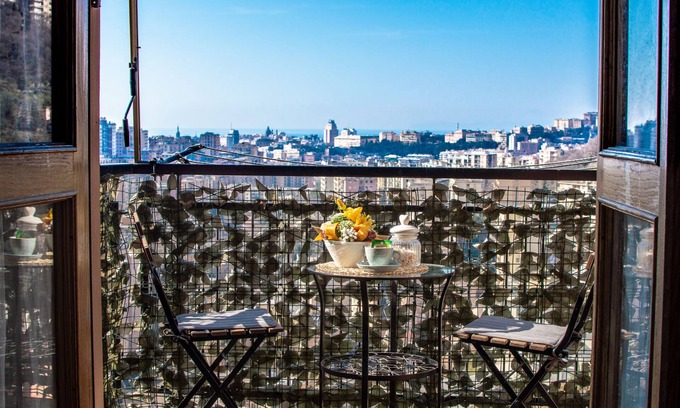 Marassi House | Panoramic quiet flat with private parking (pet friendly)