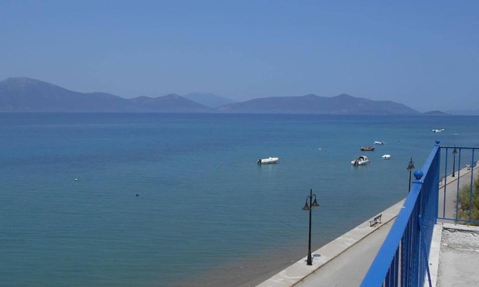 Imathia Region House | Papas Rooms on the Seafront