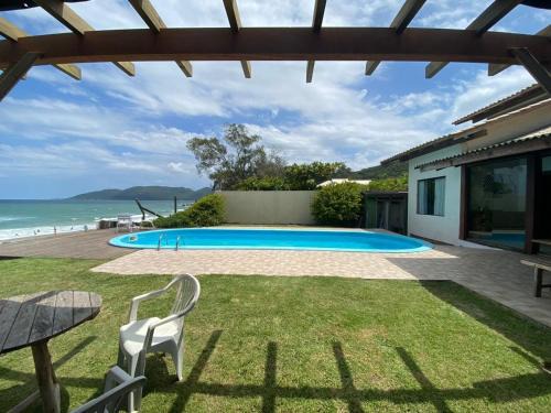 Morro das Pedras House | Paraíso Tropical