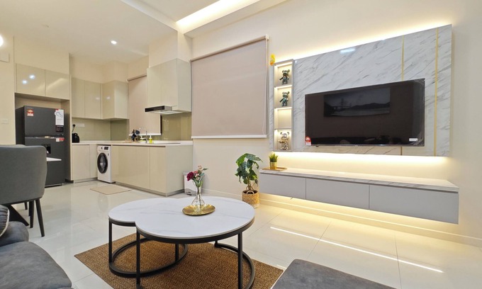 Taman Bukit Mewah Apartment | Paradigm Residence By Antlerzone