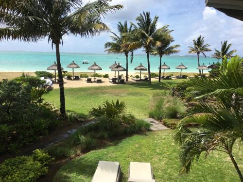 Pointe D'esny Apartment | Paradise Beach Luxury Beachfront Apartment Pointe d'Esny