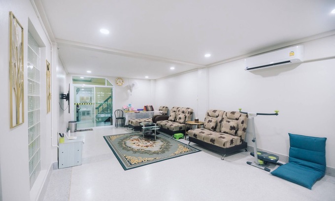 Hat Yai House | Paradise Found:4BR, 6 min to Lee Garden