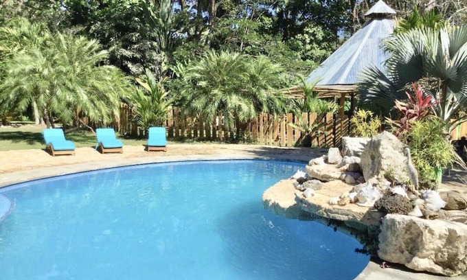 Cabuya House | Paradise Garden House NEAR BEACH w/pool