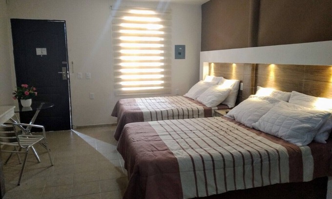 Zona Centro Apartment | PARADISE HOUSE Room "Micos"