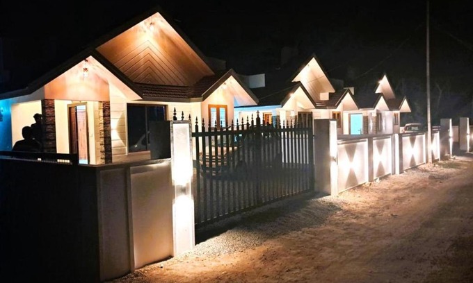 Rajakkad House | Paradise Inn