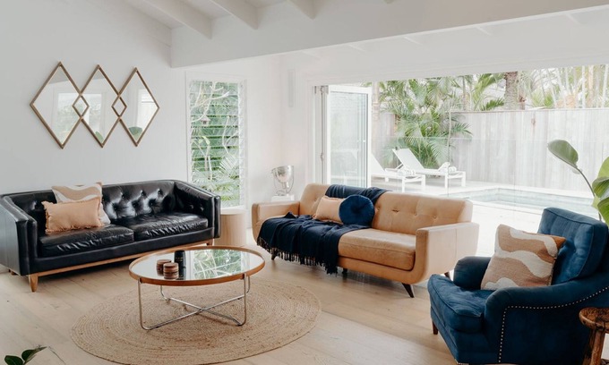Suffolk Park House | Paradise Palms - pet-friendly beach home with pool
