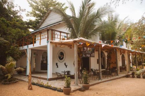 Koh Rong Sanloem House | Paradise Sunset Beach