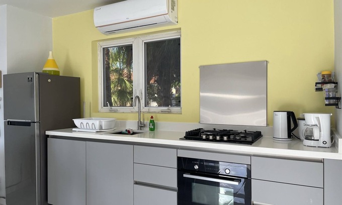 Piscadera Apartment | Parasasa ocean view - short drive/walk to beach