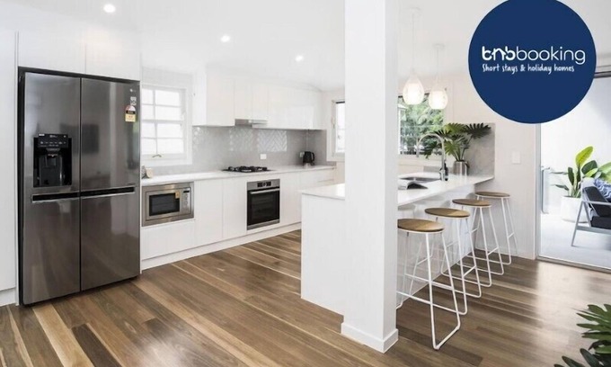 Auchenflower House | Park Avenue Terrace House 3BR - Outdoor, BBQ
