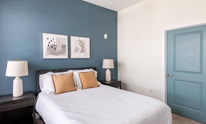 Wilmington Apartment | ParkerLeland 1BD 8 - One Bedroom Apartment, Sleeps 2