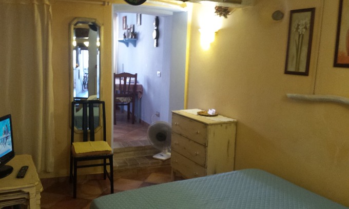 Parma City Centre Apartment | Parma City Centre with Patio