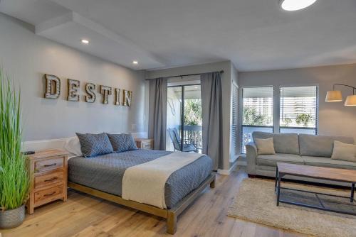 Holiday Isle Apartment | Partial Ocean View Condo at Sandpiper Cove