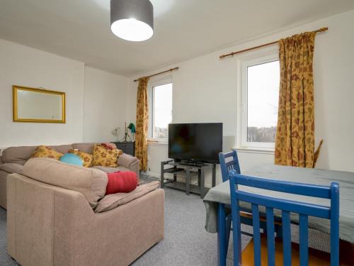 Restalrig Apartment | Pass the Keys 1-Bedroom Edinburgh Flat Near Arthur’s Seat