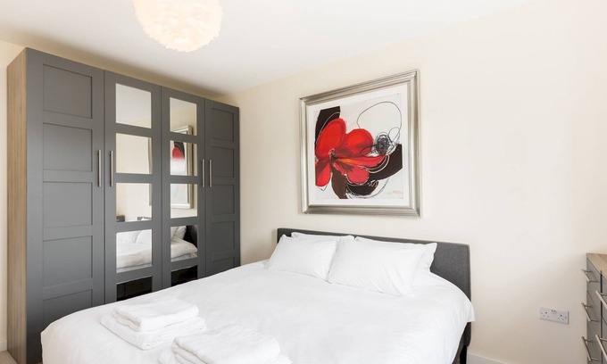 Lillington Apartment | Pass the Keys| Lovely 2 Bed in Leamington Spa with Parking