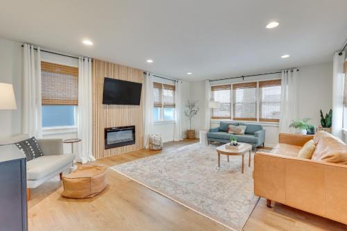Meyers Lake House | Patio and Lake Views Family-Friendly Canton Retreat