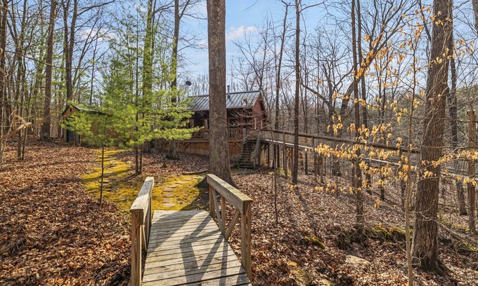 Birdseye House | Patoka Cabin Experience w Hottub