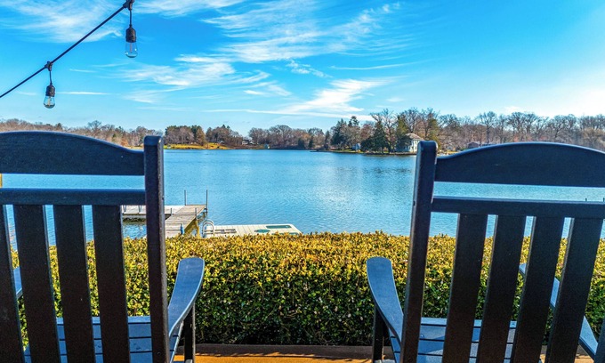 Paw Paw House | Paw Paw Fall Getaway: Wine Fest & Apples!