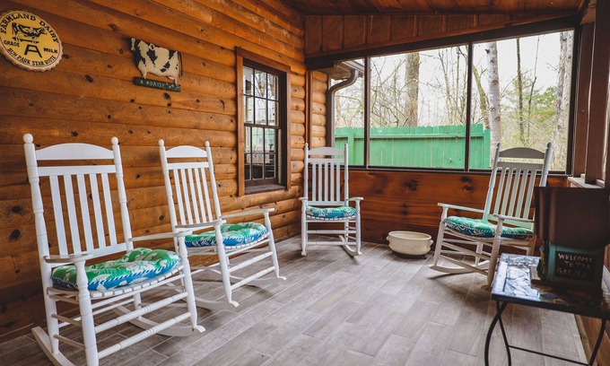 Clarkesville Cottage | Pawsibilities - 3rd Night Free! See Details Below.