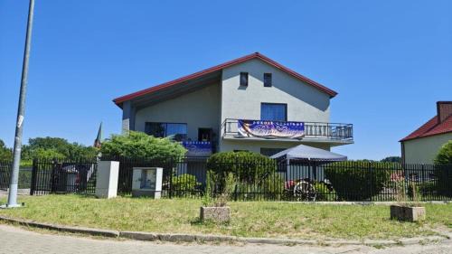Polczyn-Zdroj House | Pełna Chata Trojanka