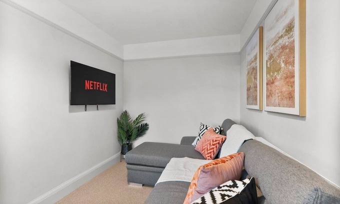 Hanham House | Peaceful Boutique House - Garden