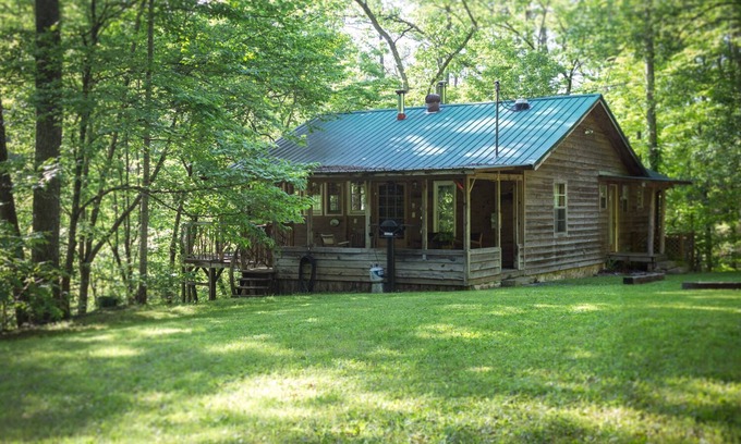 Waldo Cabin | Peaceful Cabin in the Woods. Hiking & Beautiful Views.