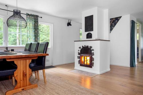 Hoor Municipality House | Peaceful cabin with fireplace in the middle of nature