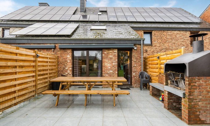 Lessive Other | Peaceful Farmhouse, Lessive