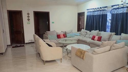 Changla Gali House | Peaceful Hilltop Apartment in Changla Gali