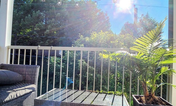 La Riviere-du-Nord Regional County Municipality Condo | Peaceful home near ski hill + Forest view